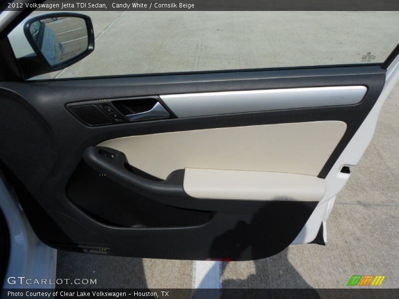 Candy White / Cornsilk Beige 2012 Volkswagen Jetta TDI Sedan