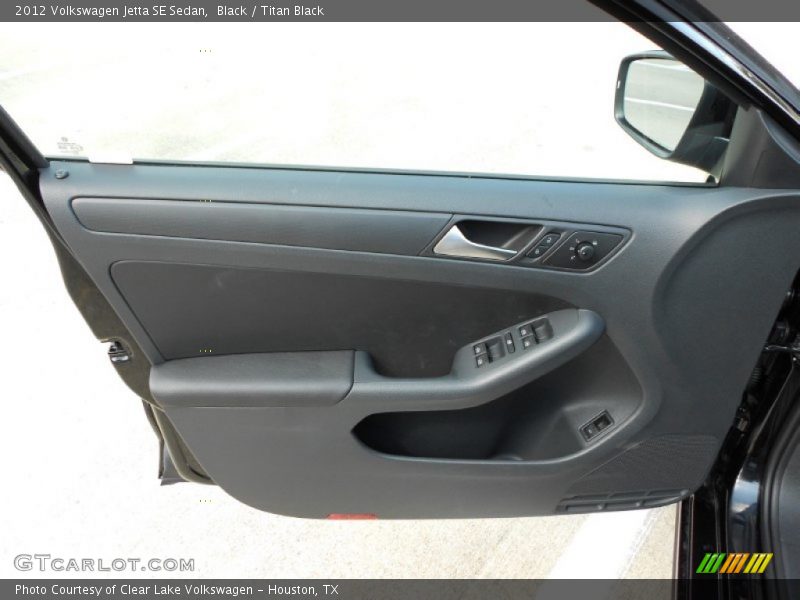 Black / Titan Black 2012 Volkswagen Jetta SE Sedan
