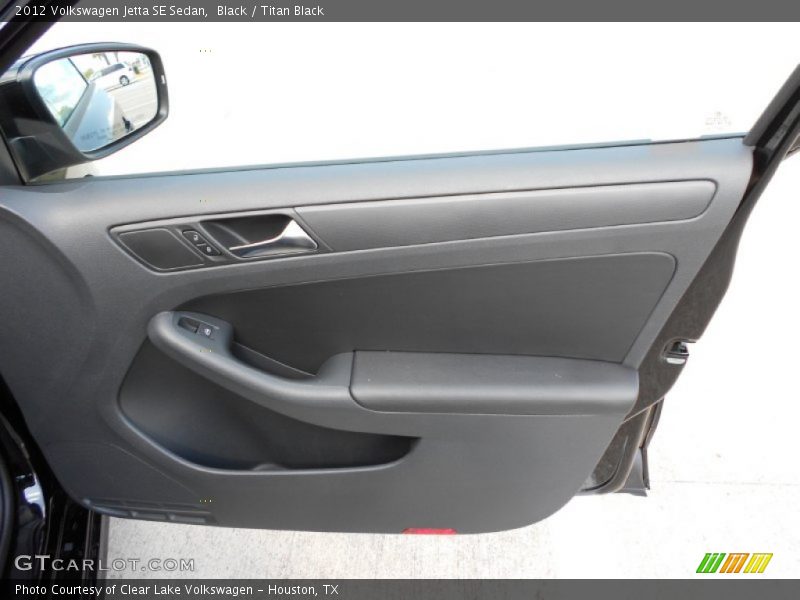 Black / Titan Black 2012 Volkswagen Jetta SE Sedan
