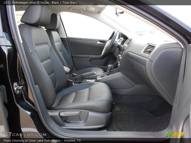 Black / Titan Black 2012 Volkswagen Jetta SE Sedan