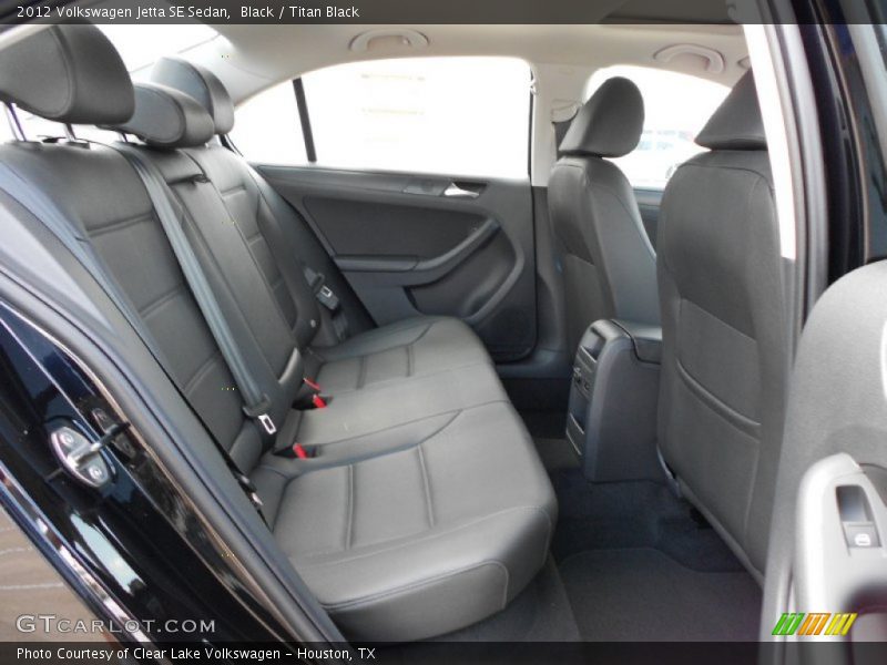 Black / Titan Black 2012 Volkswagen Jetta SE Sedan