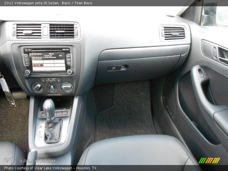 Black / Titan Black 2012 Volkswagen Jetta SE Sedan