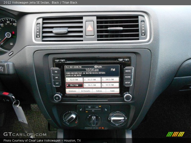 Black / Titan Black 2012 Volkswagen Jetta SE Sedan