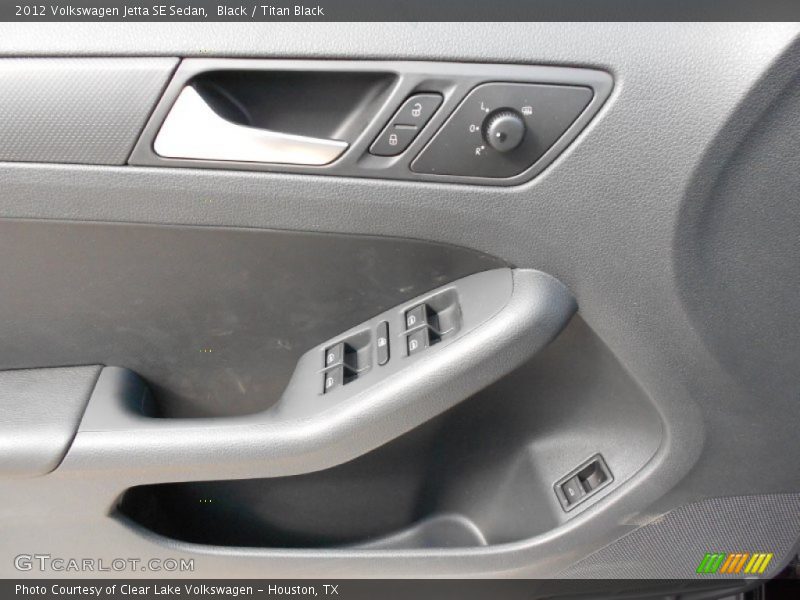 Black / Titan Black 2012 Volkswagen Jetta SE Sedan