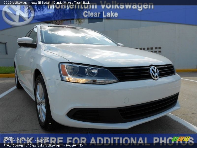 Candy White / Titan Black 2012 Volkswagen Jetta SE Sedan