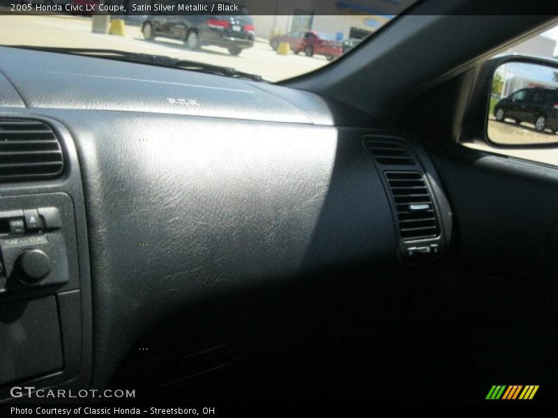 Satin Silver Metallic / Black 2005 Honda Civic LX Coupe