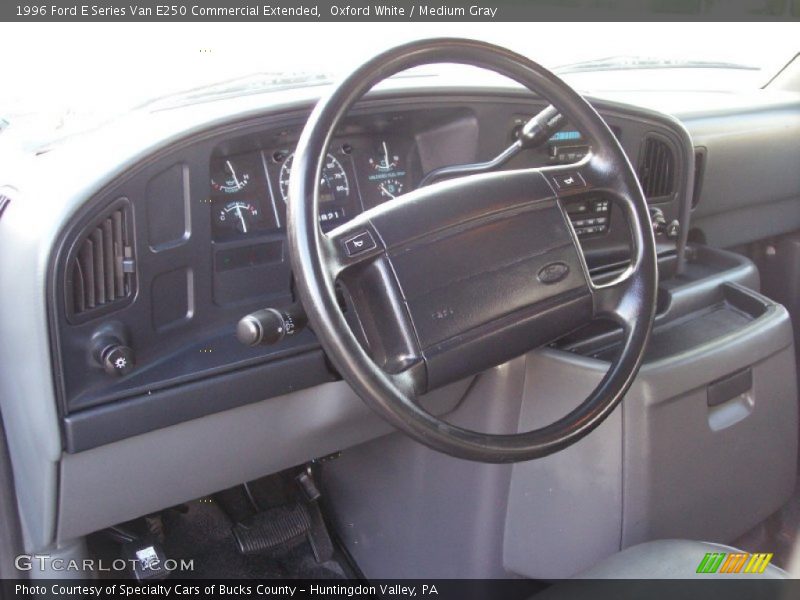 Oxford White / Medium Gray 1996 Ford E Series Van E250 Commercial Extended