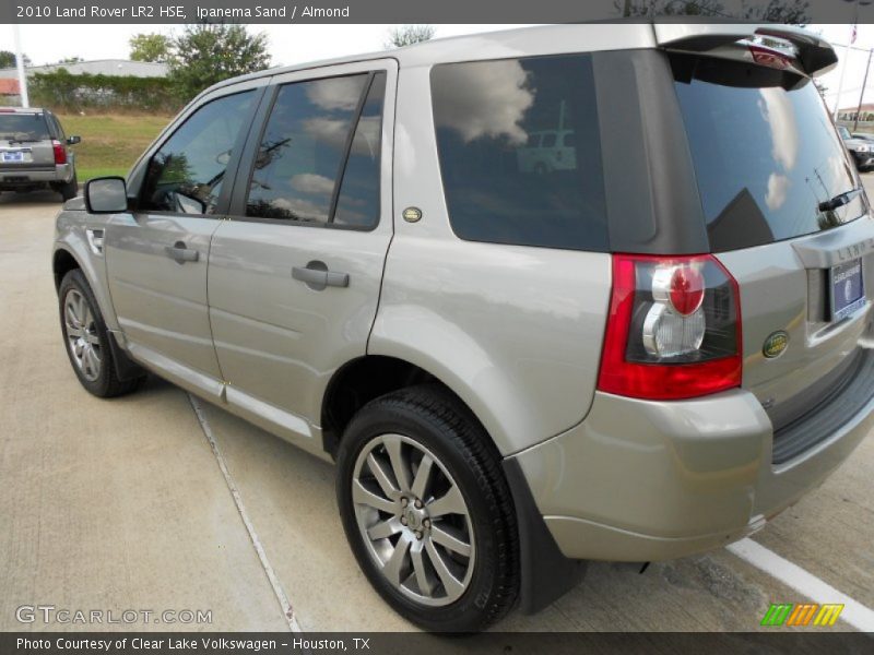 Ipanema Sand / Almond 2010 Land Rover LR2 HSE