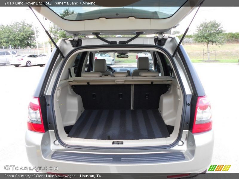Ipanema Sand / Almond 2010 Land Rover LR2 HSE