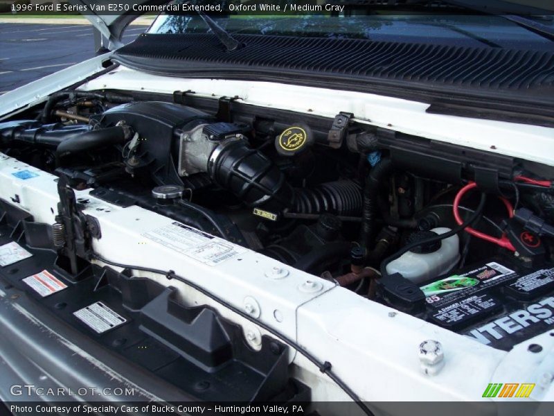 Oxford White / Medium Gray 1996 Ford E Series Van E250 Commercial Extended