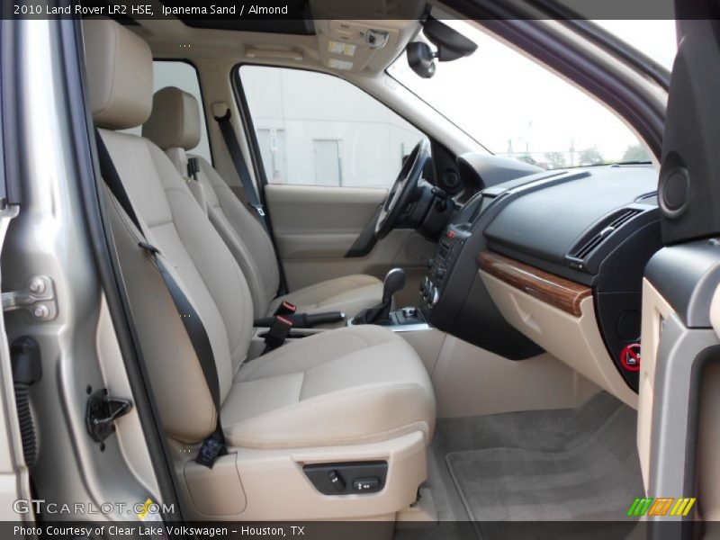 Ipanema Sand / Almond 2010 Land Rover LR2 HSE