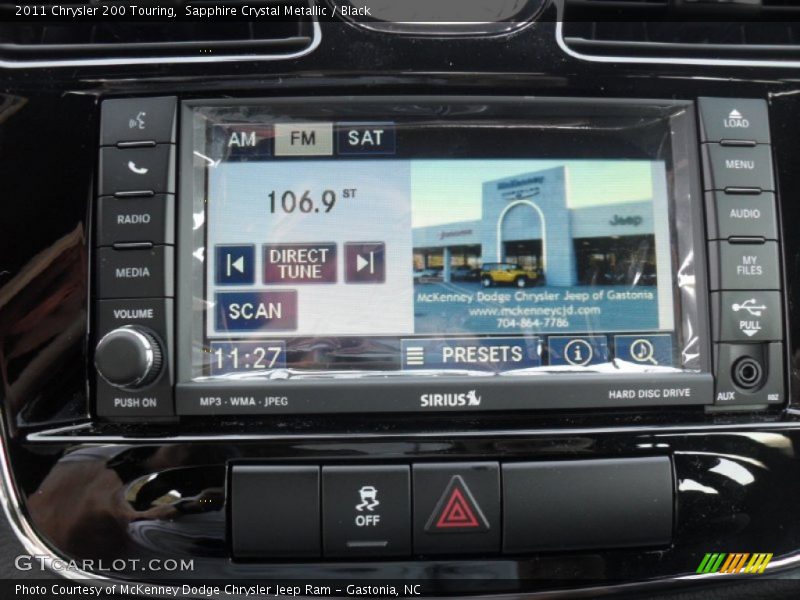 Sapphire Crystal Metallic / Black 2011 Chrysler 200 Touring