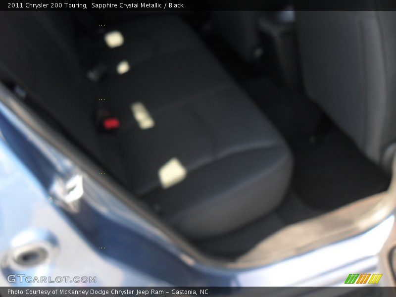 Sapphire Crystal Metallic / Black 2011 Chrysler 200 Touring