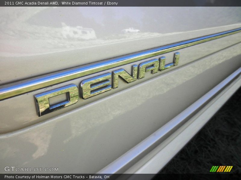 White Diamond Tintcoat / Ebony 2011 GMC Acadia Denali AWD