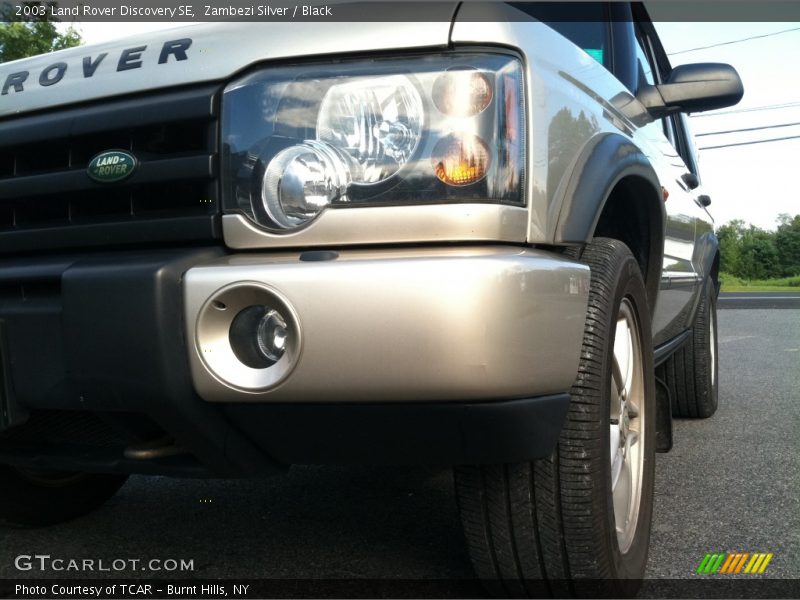 Zambezi Silver / Black 2003 Land Rover Discovery SE