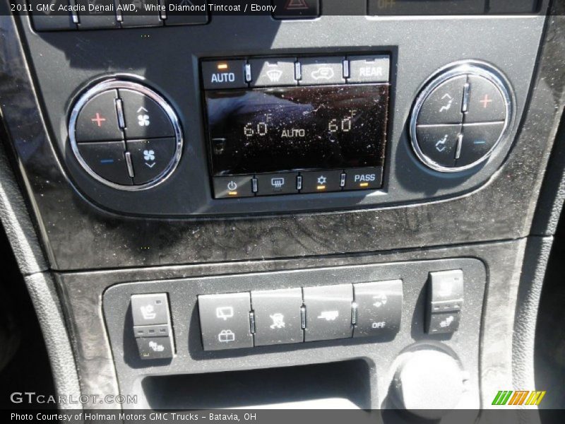 White Diamond Tintcoat / Ebony 2011 GMC Acadia Denali AWD