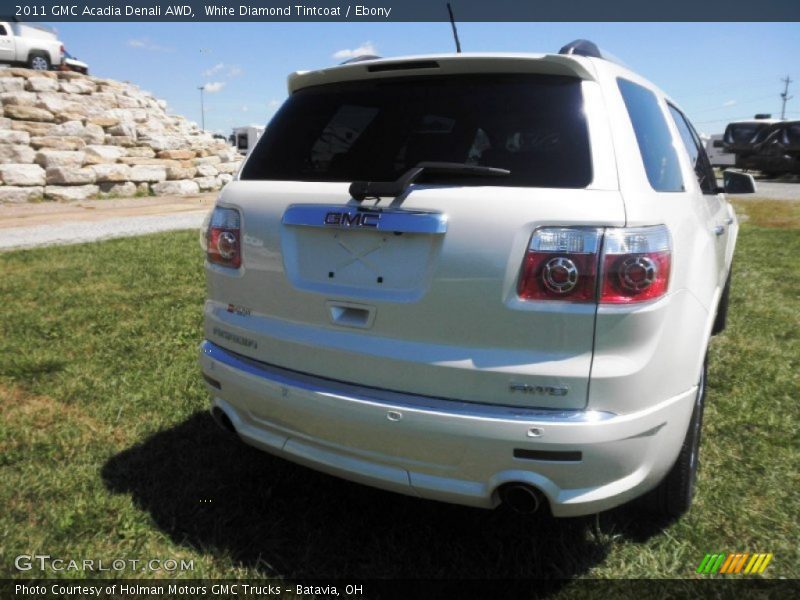 White Diamond Tintcoat / Ebony 2011 GMC Acadia Denali AWD