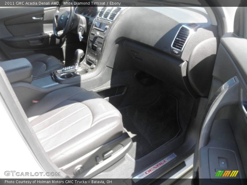 White Diamond Tintcoat / Ebony 2011 GMC Acadia Denali AWD
