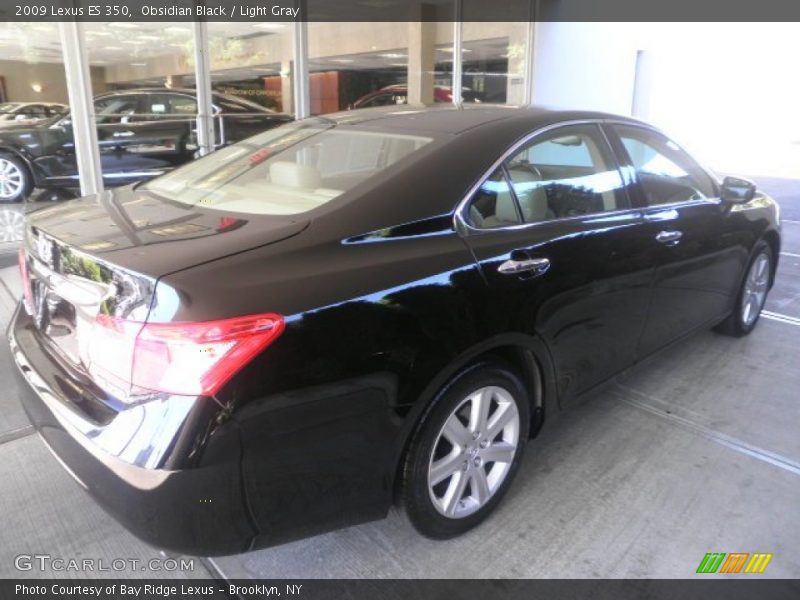 Obsidian Black / Light Gray 2009 Lexus ES 350