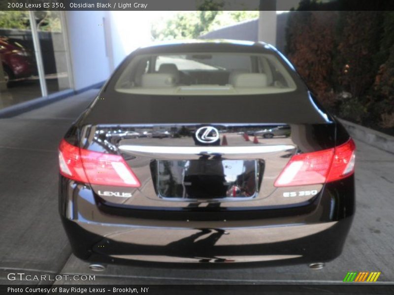 Obsidian Black / Light Gray 2009 Lexus ES 350