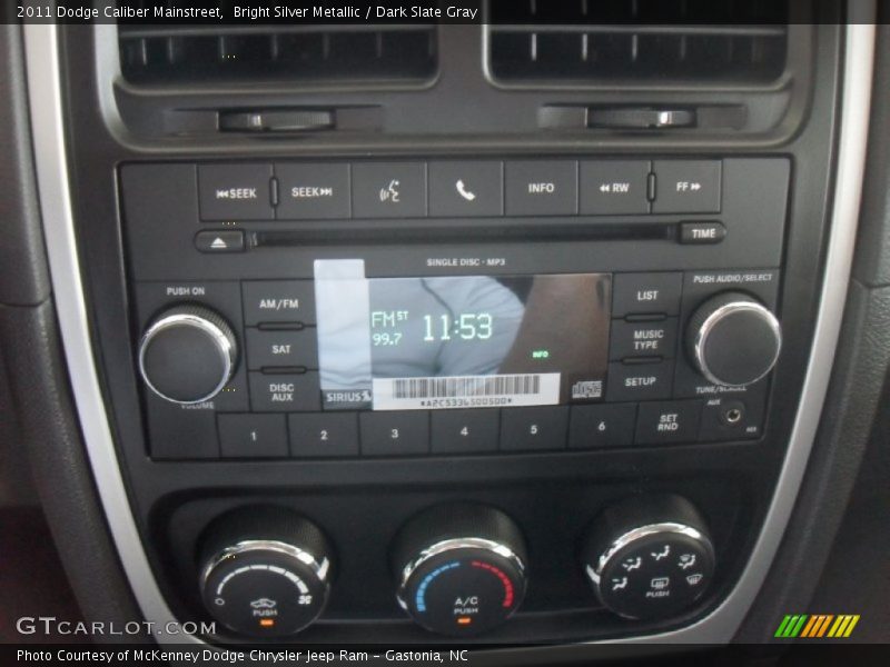 Bright Silver Metallic / Dark Slate Gray 2011 Dodge Caliber Mainstreet