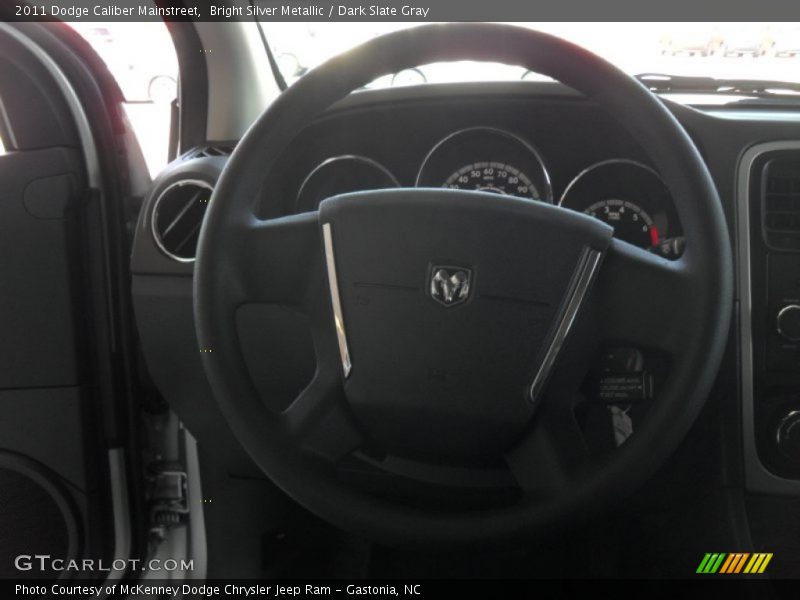 Bright Silver Metallic / Dark Slate Gray 2011 Dodge Caliber Mainstreet