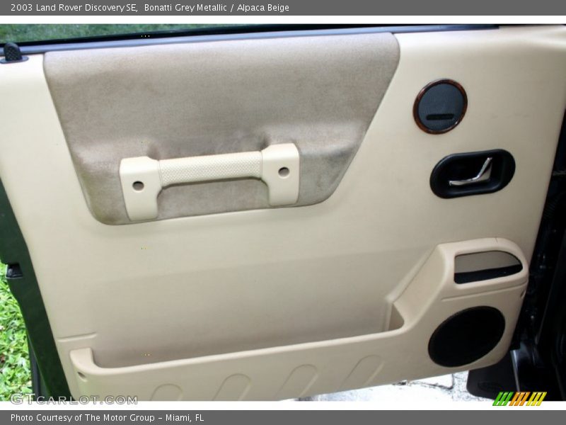 Bonatti Grey Metallic / Alpaca Beige 2003 Land Rover Discovery SE