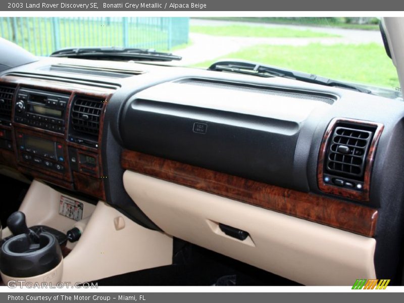 Bonatti Grey Metallic / Alpaca Beige 2003 Land Rover Discovery SE