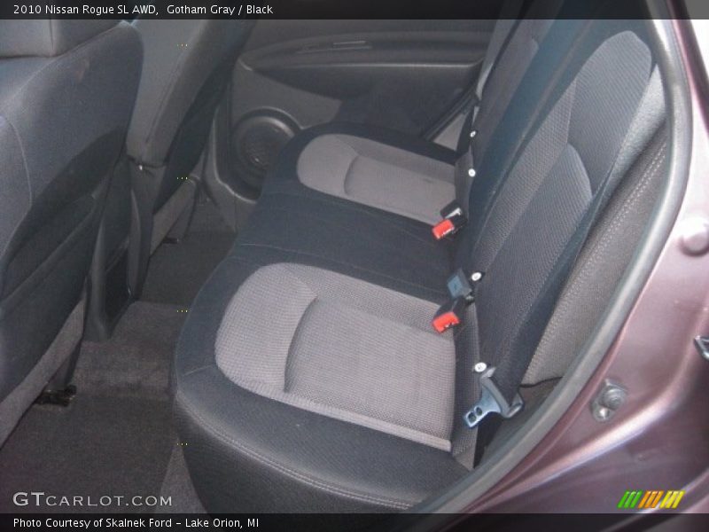 Gotham Gray / Black 2010 Nissan Rogue SL AWD