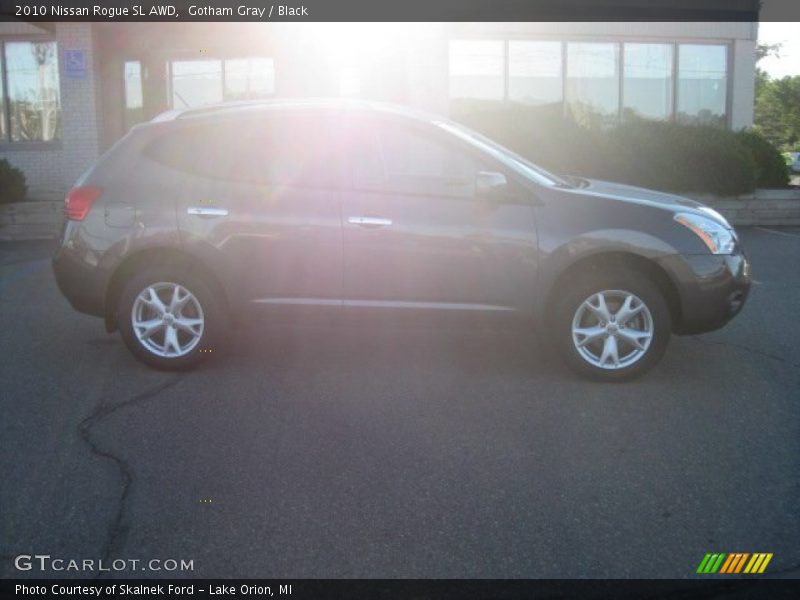 Gotham Gray / Black 2010 Nissan Rogue SL AWD