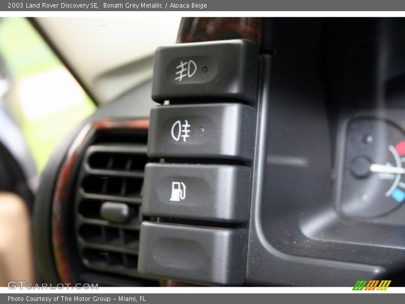Bonatti Grey Metallic / Alpaca Beige 2003 Land Rover Discovery SE