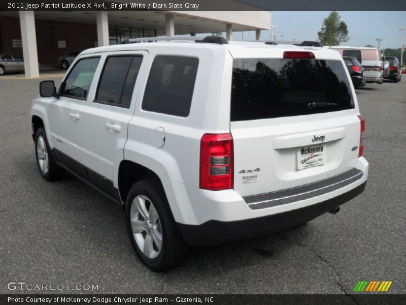 Bright White / Dark Slate Gray 2011 Jeep Patriot Latitude X 4x4