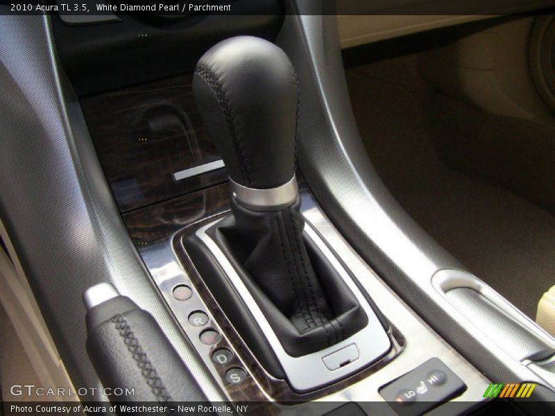 White Diamond Pearl / Parchment 2010 Acura TL 3.5