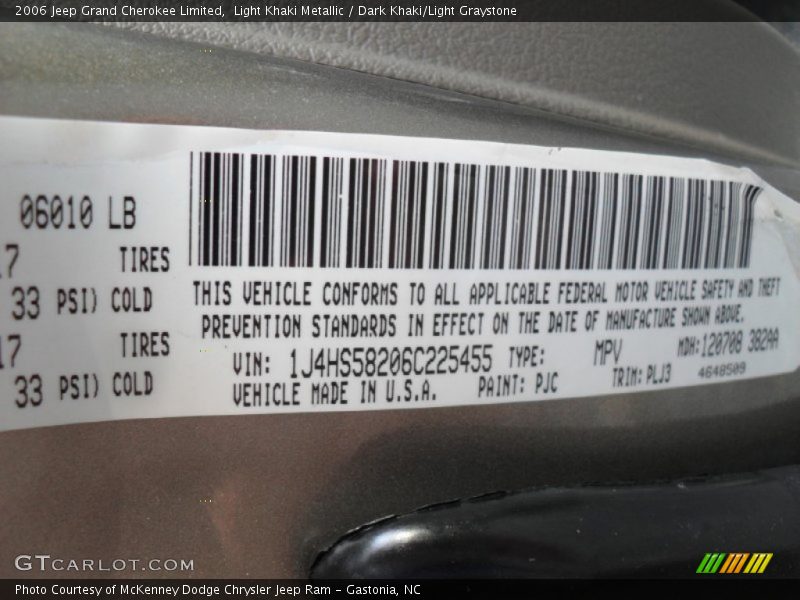 Light Khaki Metallic / Dark Khaki/Light Graystone 2006 Jeep Grand Cherokee Limited
