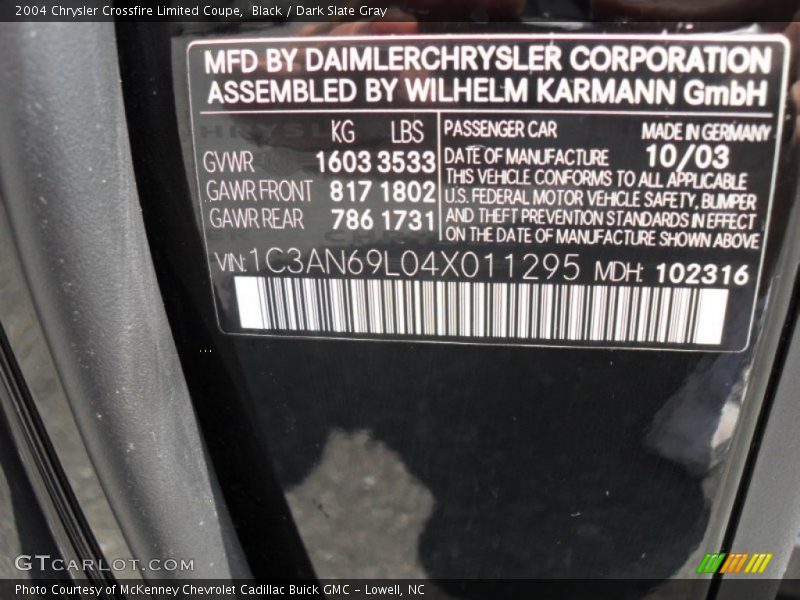 Black / Dark Slate Gray 2004 Chrysler Crossfire Limited Coupe