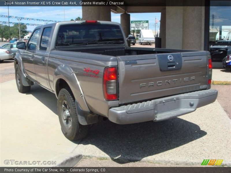 Granite Metallic / Charcoal 2004 Nissan Frontier XE V6 Crew Cab 4x4