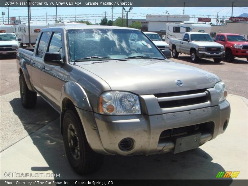 Granite Metallic / Charcoal 2004 Nissan Frontier XE V6 Crew Cab 4x4