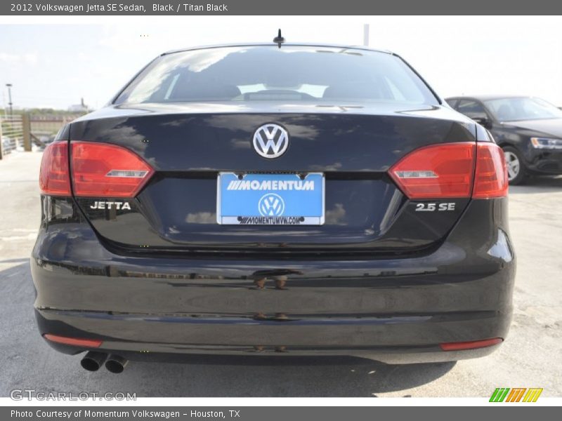 Black / Titan Black 2012 Volkswagen Jetta SE Sedan