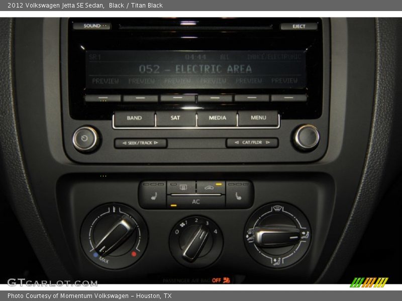 Black / Titan Black 2012 Volkswagen Jetta SE Sedan