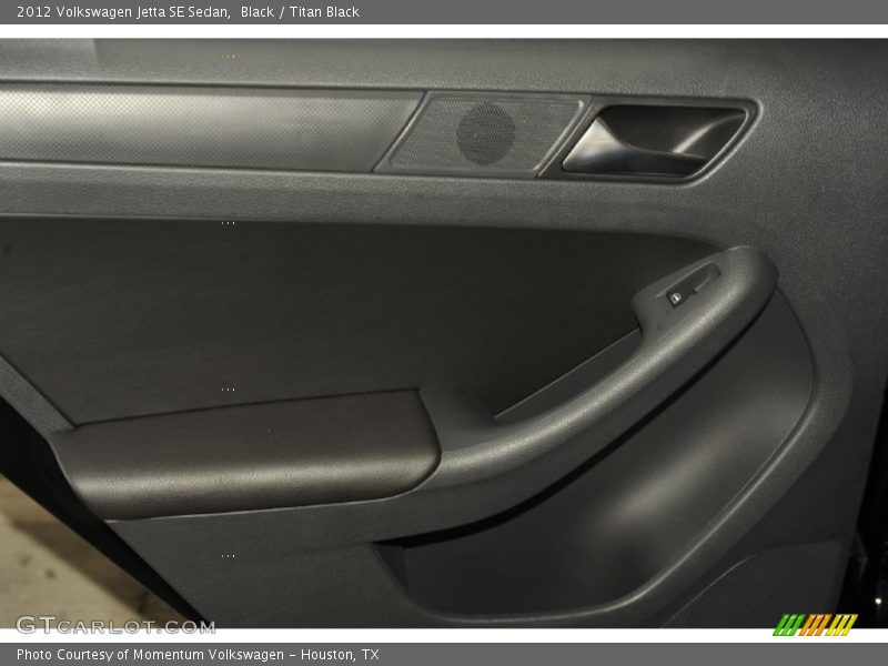 Black / Titan Black 2012 Volkswagen Jetta SE Sedan