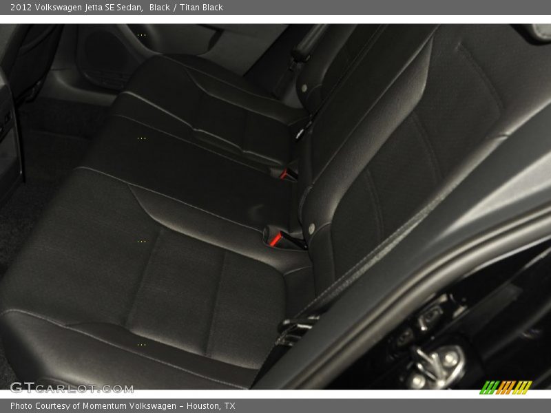 Black / Titan Black 2012 Volkswagen Jetta SE Sedan