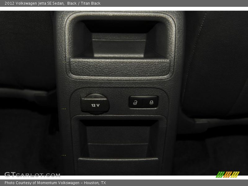 Black / Titan Black 2012 Volkswagen Jetta SE Sedan