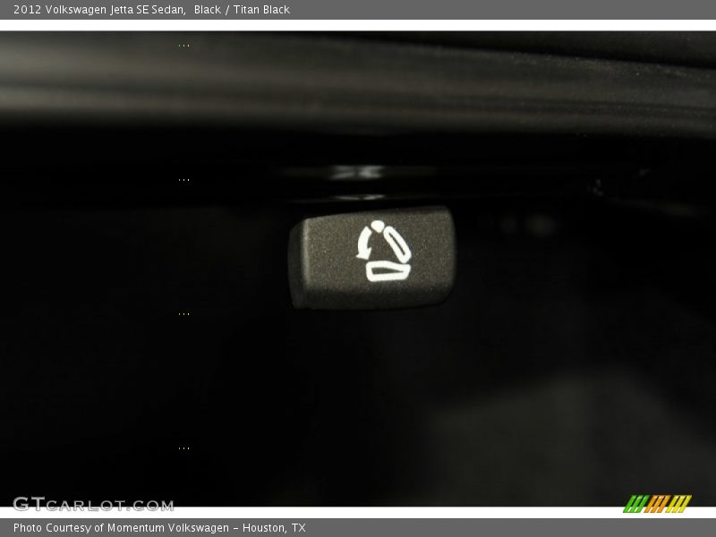 Black / Titan Black 2012 Volkswagen Jetta SE Sedan