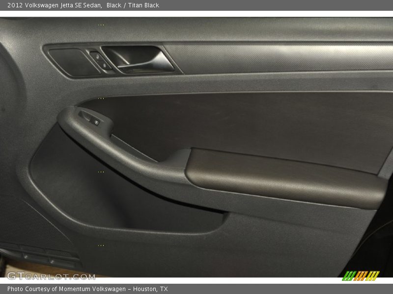 Black / Titan Black 2012 Volkswagen Jetta SE Sedan