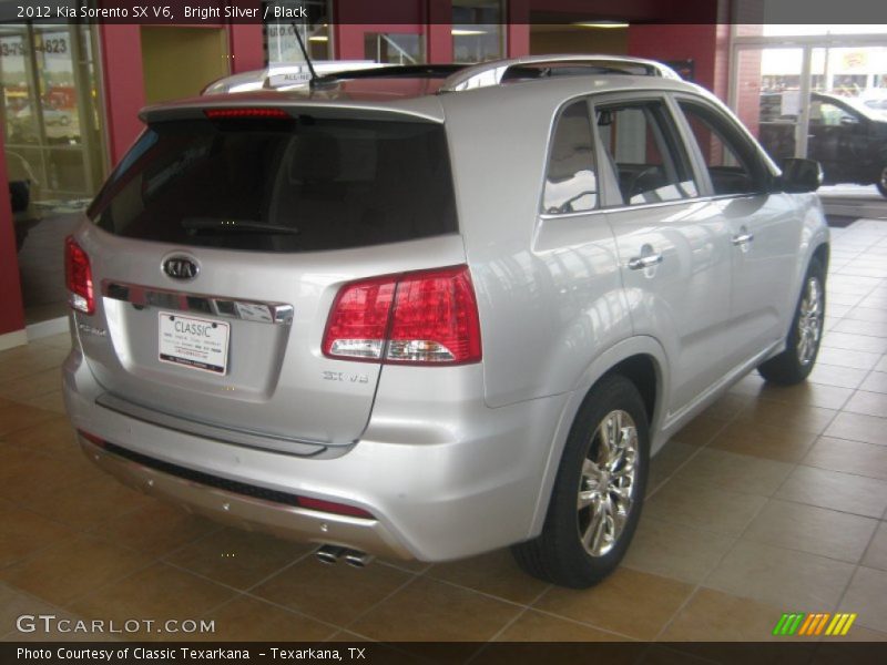 Bright Silver / Black 2012 Kia Sorento SX V6