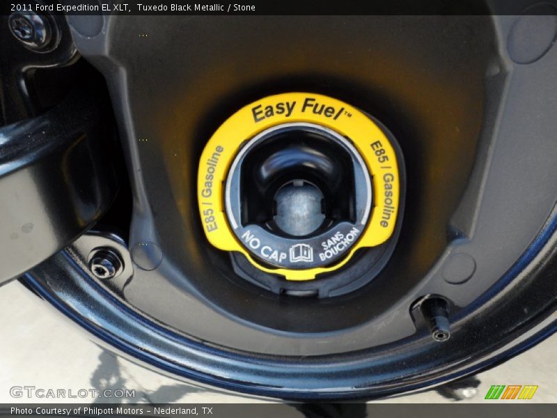 Tuxedo Black Metallic / Stone 2011 Ford Expedition EL XLT