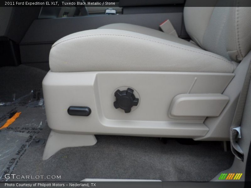 Tuxedo Black Metallic / Stone 2011 Ford Expedition EL XLT