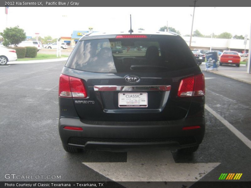 Pacific Blue / Gray 2012 Kia Sorento LX
