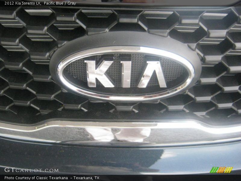 Pacific Blue / Gray 2012 Kia Sorento LX