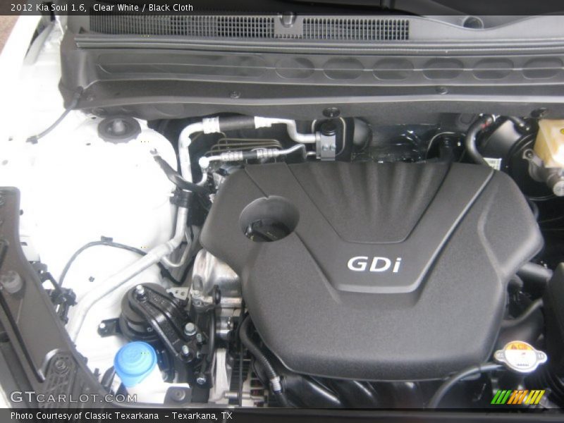 Clear White / Black Cloth 2012 Kia Soul 1.6